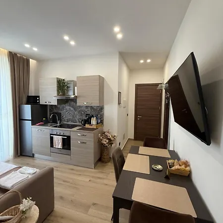 Bala Dream House Couette-café Verano Brianza